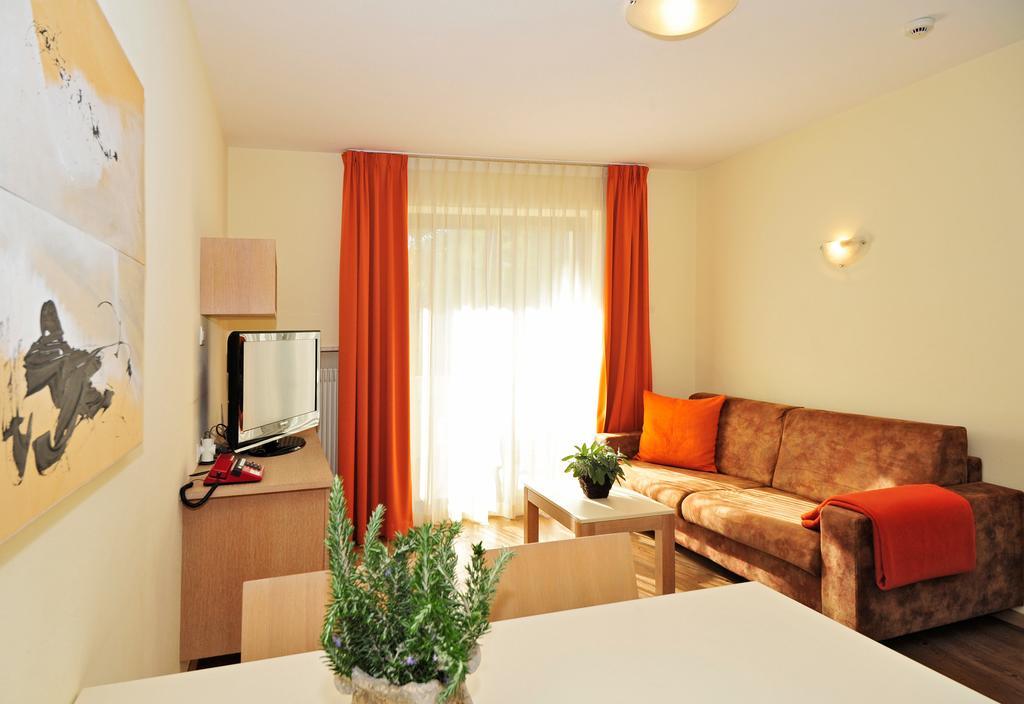 ריפיאנו Residence Mignon מראה חיצוני תמונה